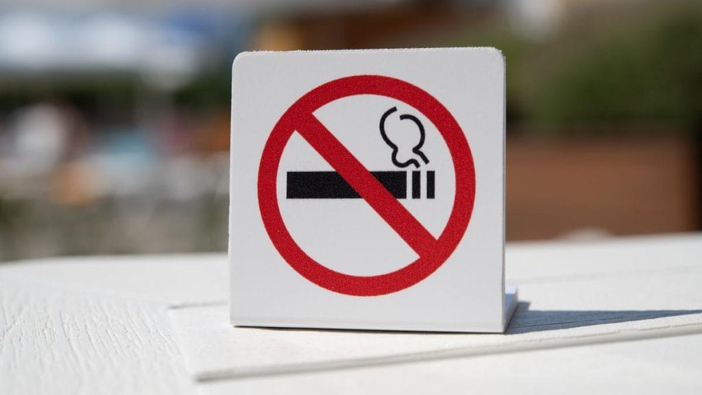 A dohányosok sorsa Magyarországon: Vajon betiltják-e a cigarettát?