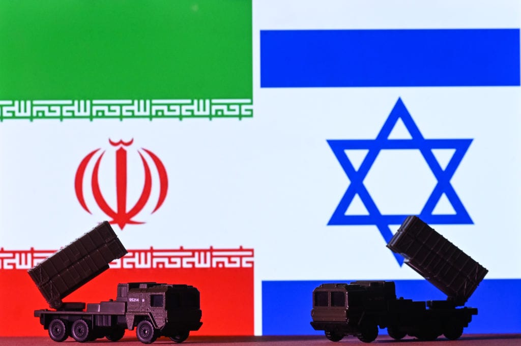 Izraeli rakéta csapódott be Iránban: két ellentétes verzió a támadásról