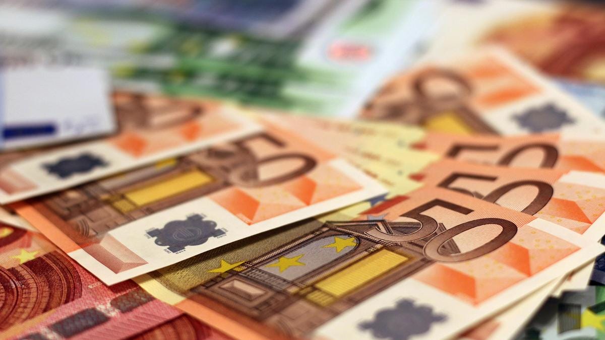 Áttörés a pénzügyi tranzakciókban: Azonnali euró átutalás elérhető Magyarországon is