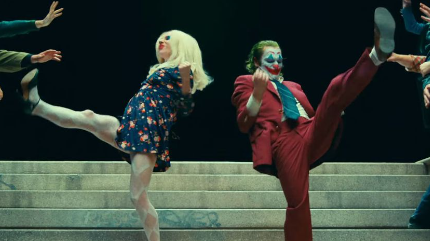 A Joker 2 első előzetese hátborzongatóan izgalmas – videó