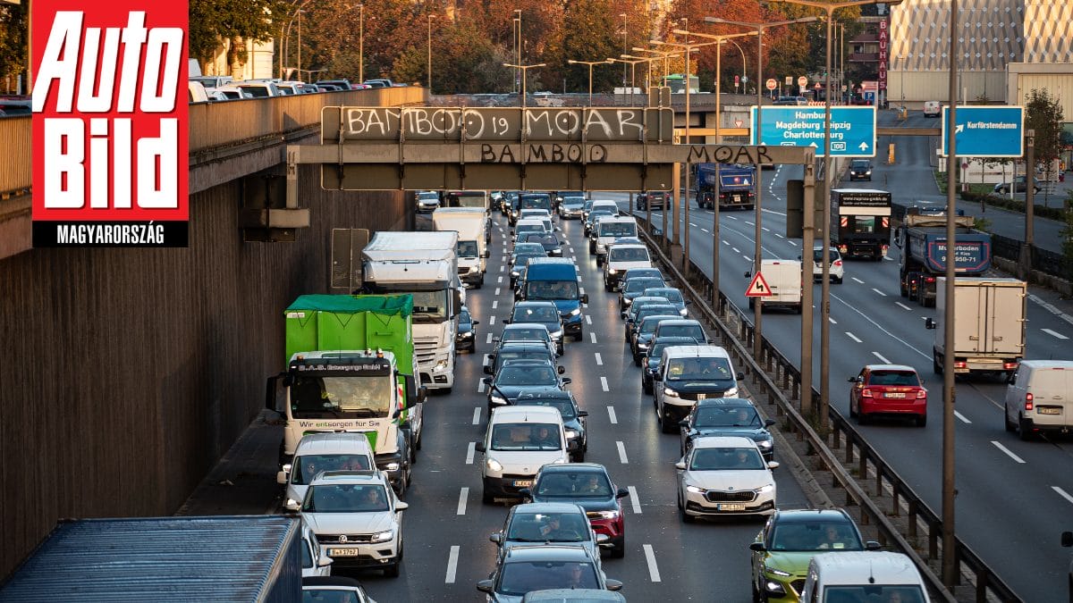 A furcsa autópálya-jelzés titka: ismerd meg, hogy mikor használhatod