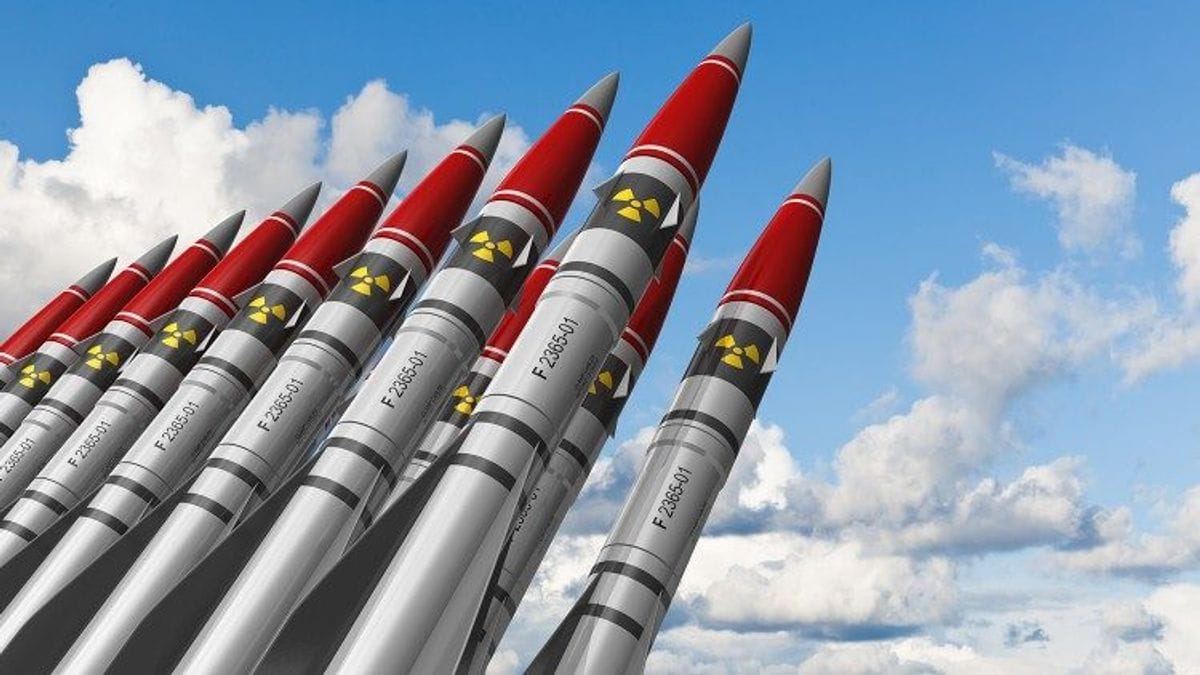 A fenyegető új atomfegyverkezés árnyéka Európa fölött