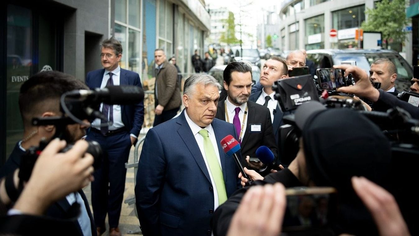 Orbán Viktor: Határozott álláspont Magyarország határai kapcsán