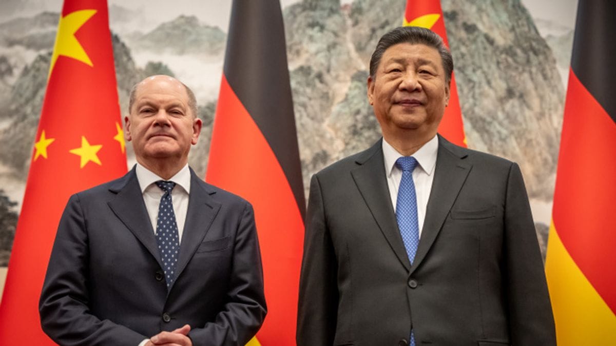 A "Kínai segítség a németeknek: Ukrajna ügyében" cím hatásos lehet.