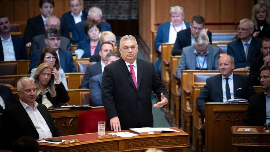 Rendkívüli lépés a biztonságért: a Fidesz elfogadja a védjük Meg Magyarország békéjét és biztonságát kiáltványt