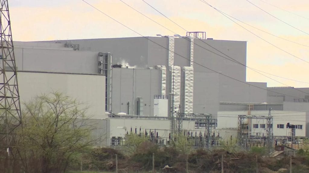 Veszélyes anyagok a Samsung gyár közelében: Magzatkárosító szer találtak a területen