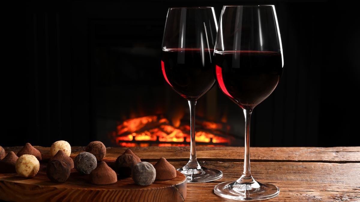 Az ínyencség párosítás: a bor és a csokoládé meglepő harmóniája