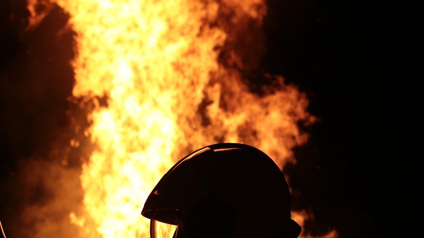 Tragikus tűzvész XI. kerületben: Hétvégi ház lángokban, egy ember életét vesztette
