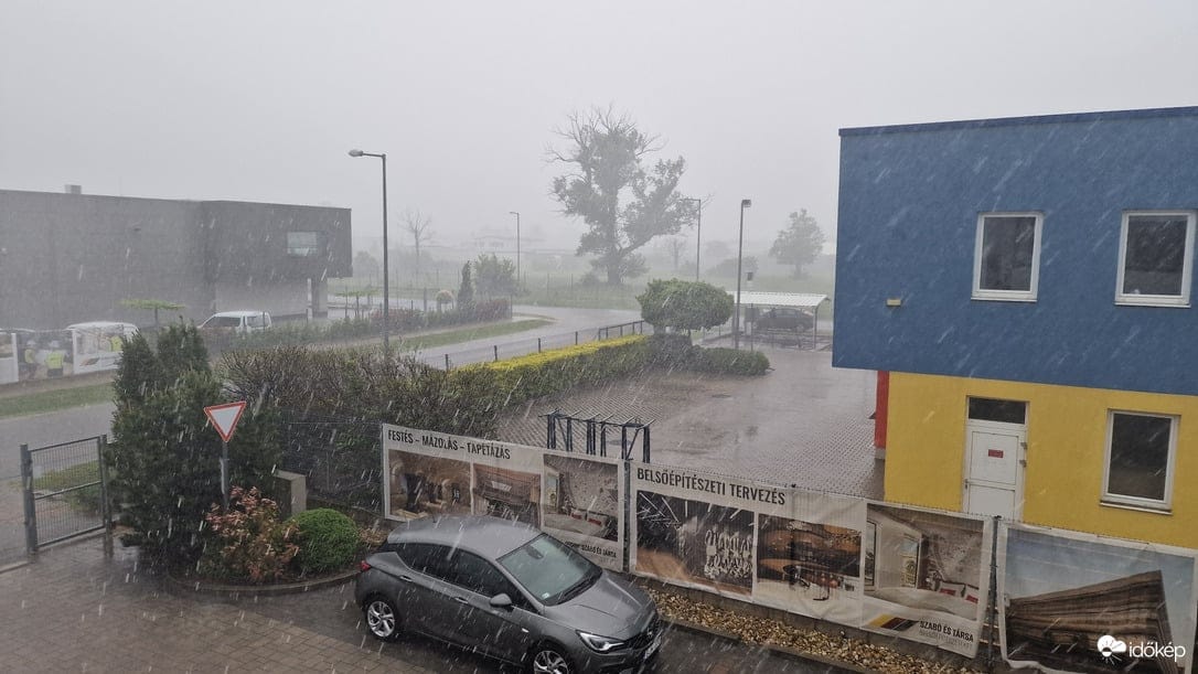 Felhőszakadás Sopronban és Mosonmagyaróváron: Rekord mennyiségű eső hullott egy hónap alatt