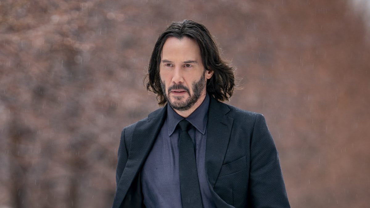 Világszerte sokkoló változás: Keanu Reeves levágta haját és teljesen más kinézettel lepte meg rajongóit – fotók