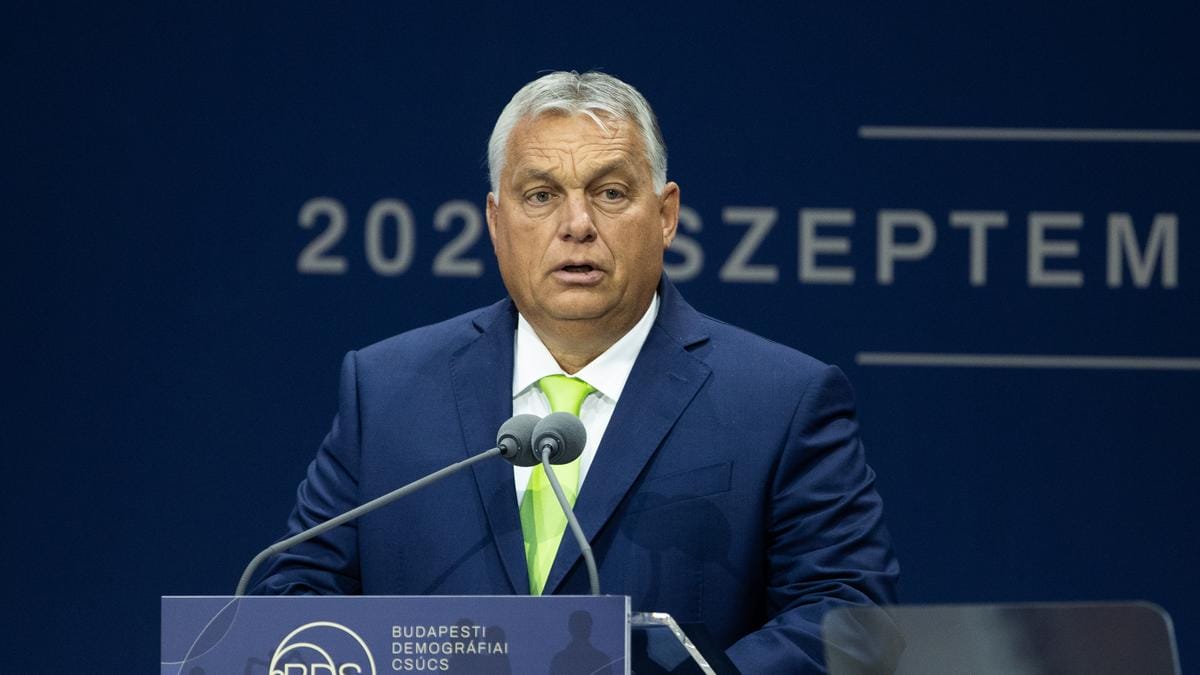 Botrány Brüsszelben: Orbán Viktor felszólalását másodszor is lefújták