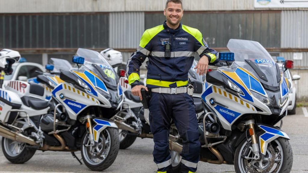 Európa leghatékonyabb motoros rendőre: A magyar zsaru, akire mindig mosolyognak