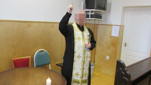 Pedofil botrány egyházi intézményekben: Nős pap öt gyereket zaklatott