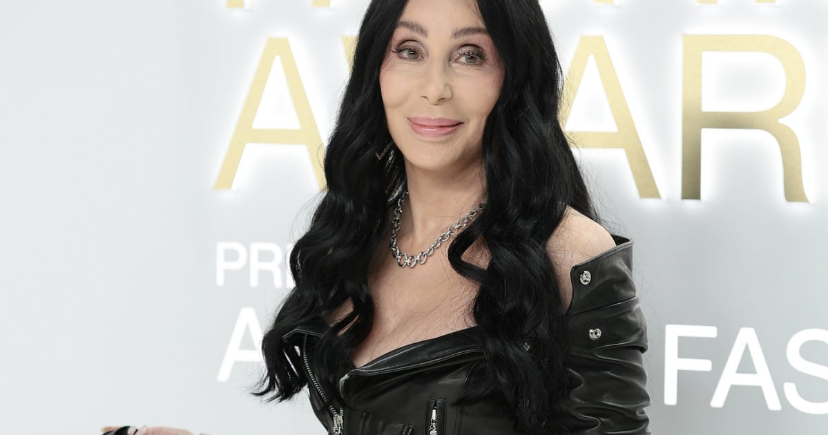 Cher 40 évvel fiatalabb párjával: A 77 éves énekesnő bevallotta, mi a titka a korkülönbség elfogadásának