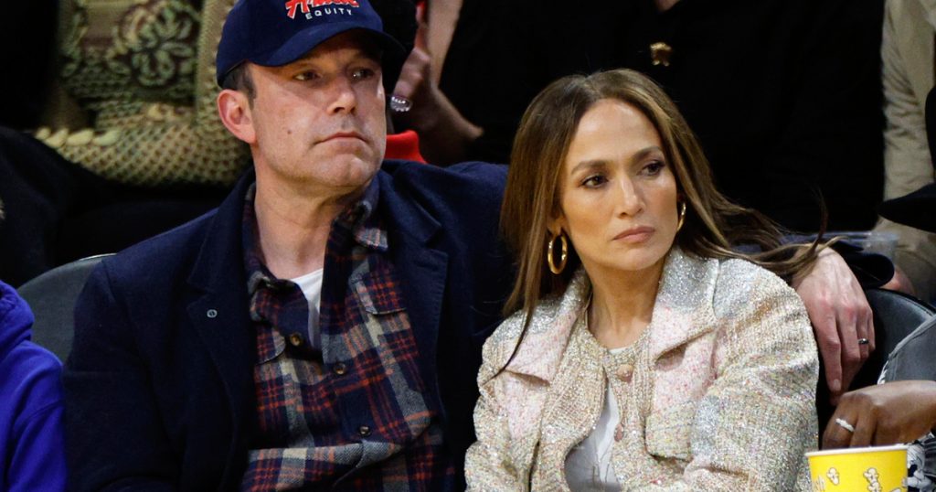 J. Lo és Ben Affleck házasságának válságát részletezik: egy ismerősük szerint ilyen a kapcsolatuk jelenleg
