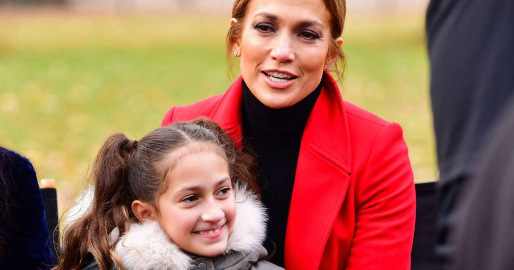 Jennifer Lopez ritkán látott lánya, Emme: A vagány 16 éves kamasz friss fotókon