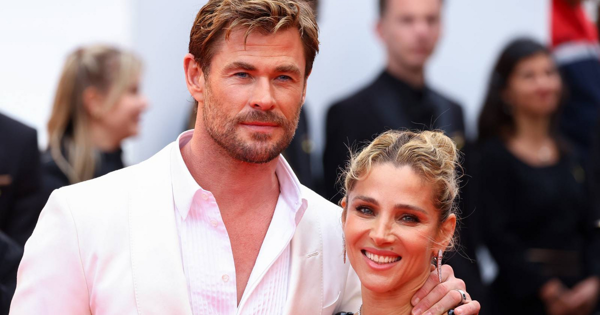 Elbűvölő dekoltázzsal jelent meg Chris Hemsworth magyar származású felesége a vörös szőnyegen