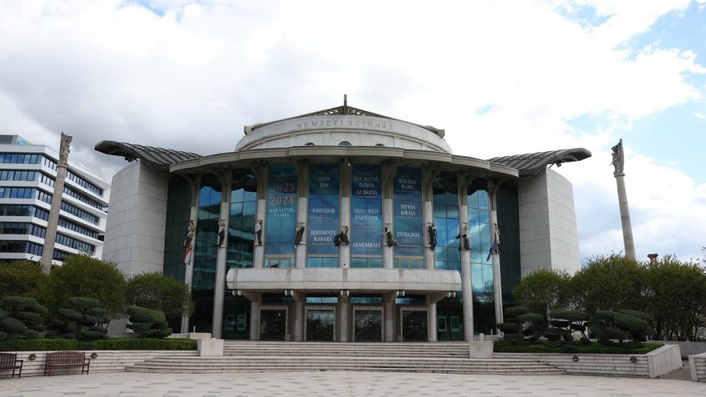 Bizonyítékok merültek fel a Nemzeti Színház balesetében: kihallgatásra került egy gyanúsított