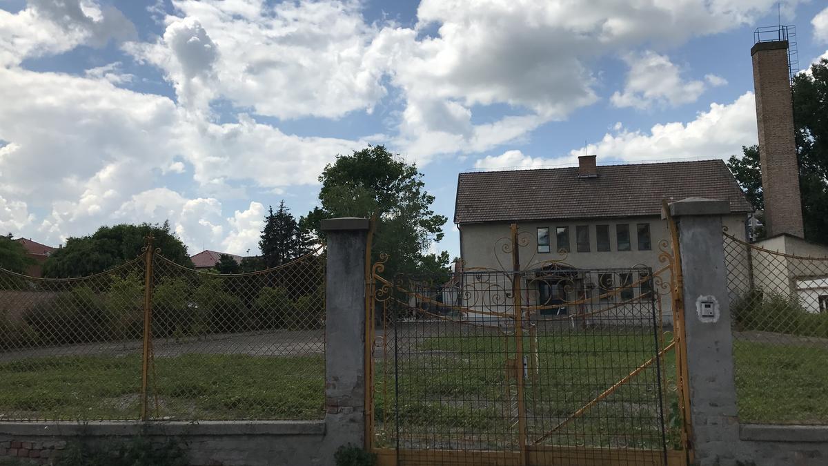 A váratlanul elbontott nagykátai iskola helyére új épület épül 2027-re: a város döntése mögött komoly okok állnak