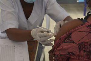 Kritikusan terjedő ismeretlen járvány sújt Nyugat-Afrikában: Négy áldozat Lagoszban