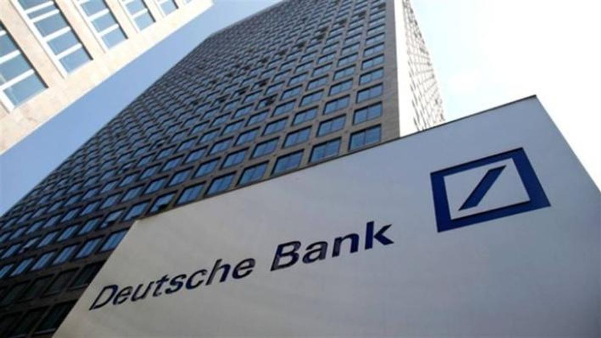 Az "Orosz hatóságok lefoglalták a Deutsche Bank vagyonát" cím hatásos lenne erre a témára.