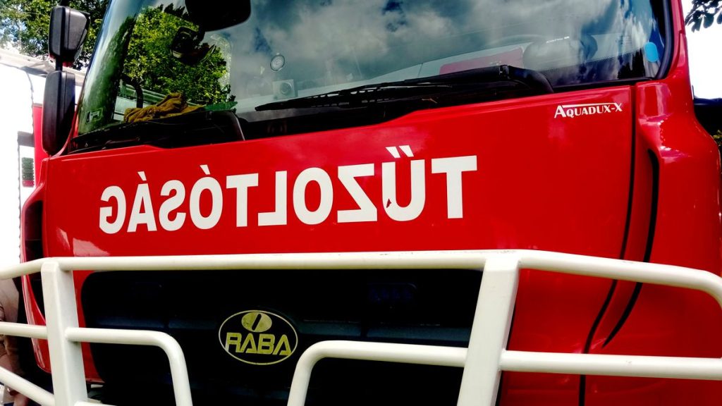 Vészterhes helyzet Budapest XI. kerületében: A tűzoltók küzdelme a lángok ellen
