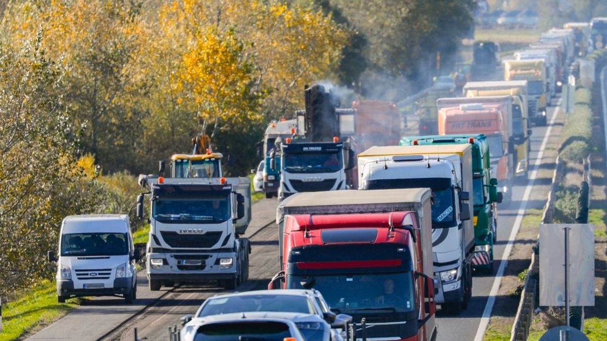 Hatalmas torlódás az M1-es autópályán: részletek a helyszínen történtről