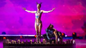 Blikfangos fellépések és lenyűgöző ruhaköltemények: Az Eurovíziós Dalfesztivál döntője képekben