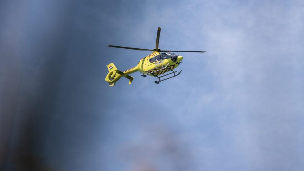 Életveszélyes baleset Ceglédnél: Mentőhelikopter a helyszínen