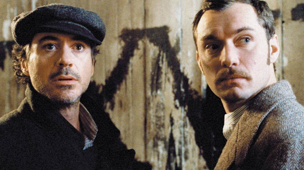 Váratlan változások a Sherlock Holmes-filmekben: Guy Ritchie leváltja Robert Downey Jr.-t a folytatásokban