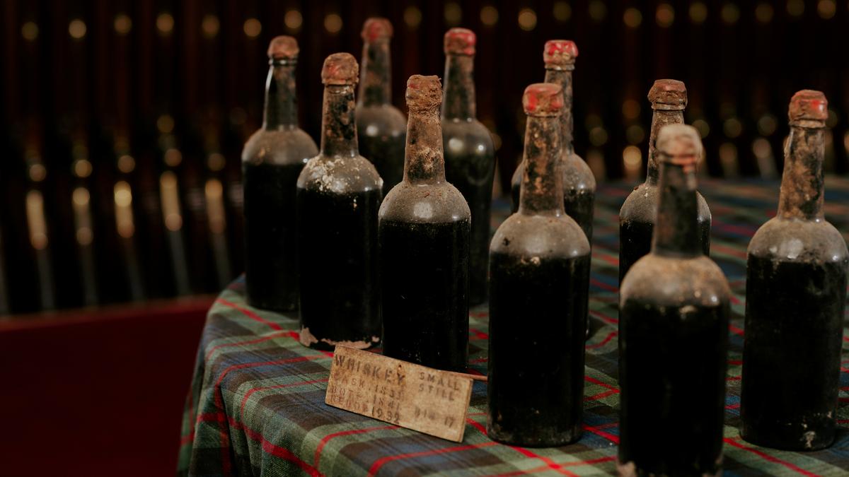 Akár több millióba kerülhet egy 200 éves whisky palack