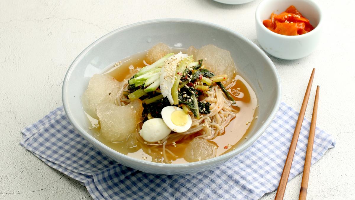 Richard Armitage ínycsiklandozó kedvenc levese: a koreai specialitás