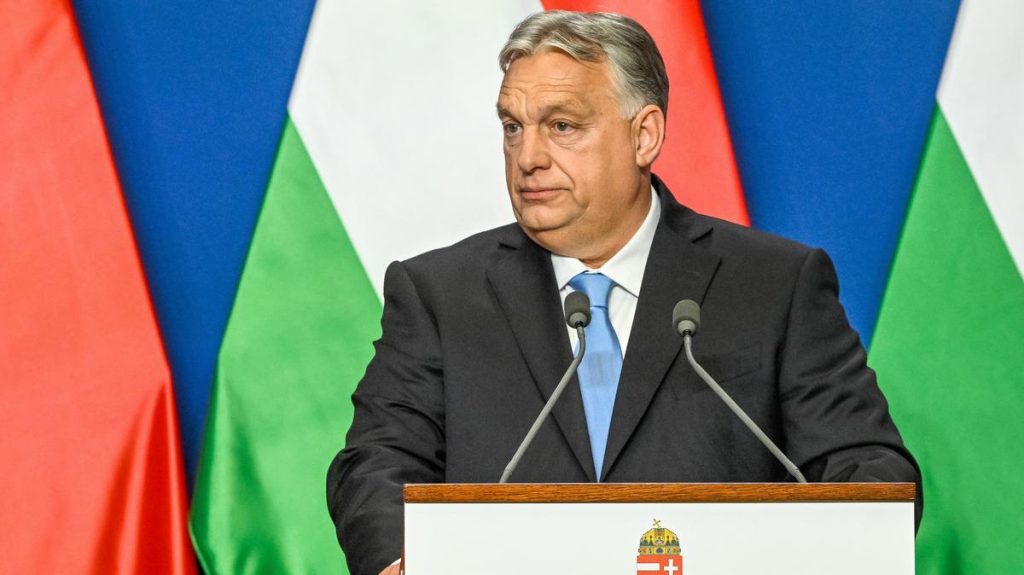 Az erős demokrácia védelme: Orbán Viktor figyelmeztetése a magyaroknak