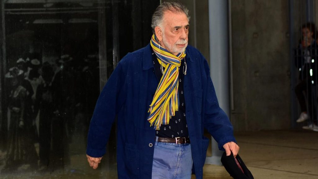 Botrány a forgatáson: Coppola csókolgatása felháborította a stábtagokat - a producer véleménye a vádakról