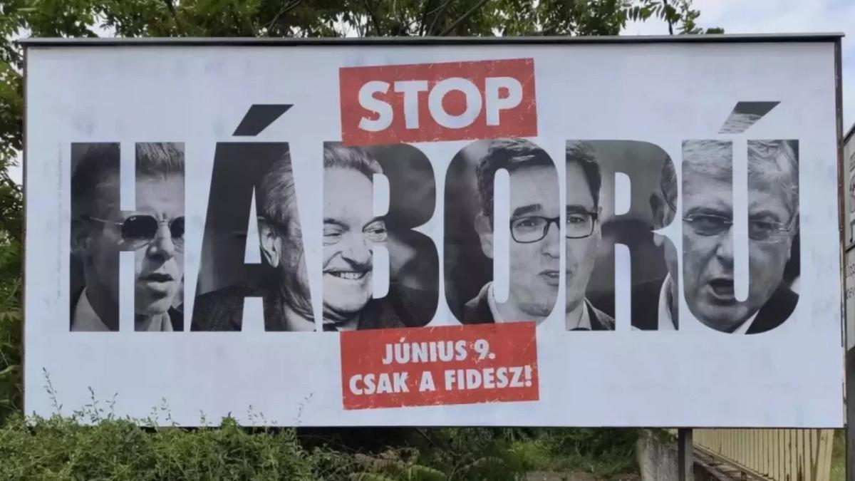 A Momentum akciója: Fidesz háborús plakátjai befoltozva