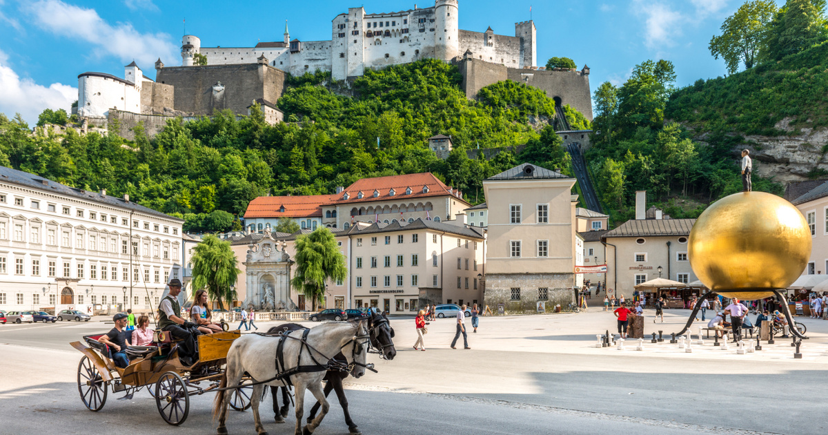 5 óra vonatozás az UNESCO világörökség részévé vált osztrák városba