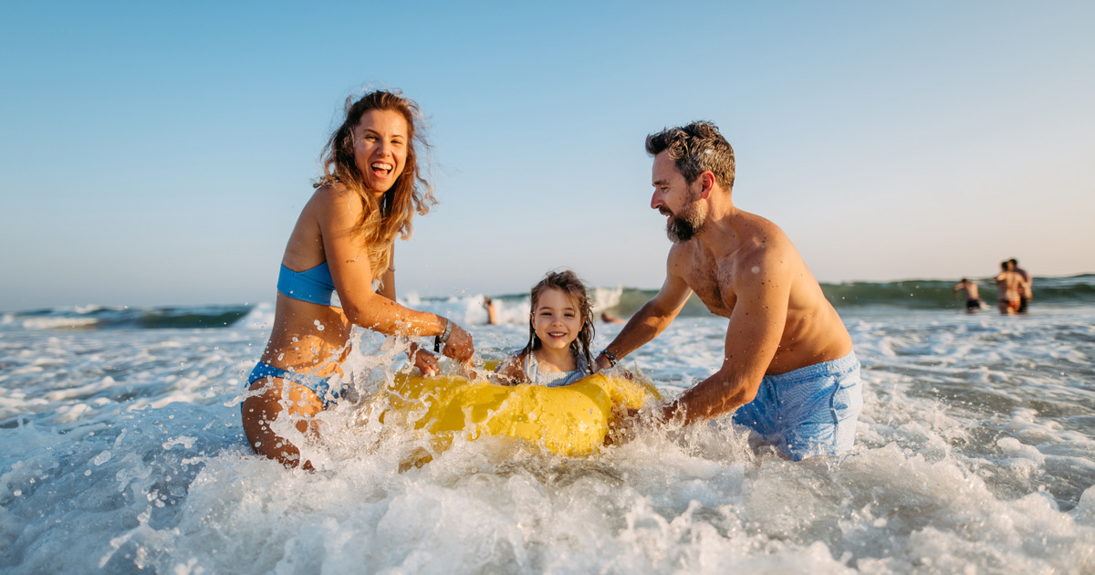 A strandfertőzések legfontosabb megelőzése: Bőrgyógyász tanácsai a vízparti biztonságról