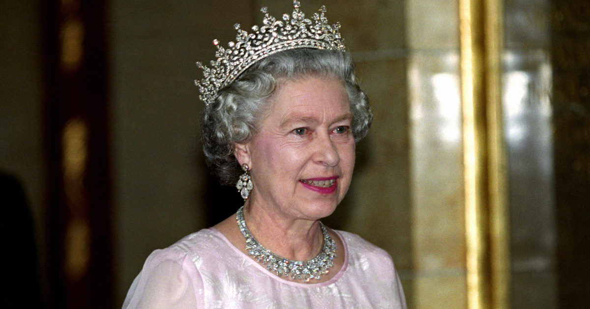 A lázadó királynő: Erzsébet II. fotózása a Gundel étteremben