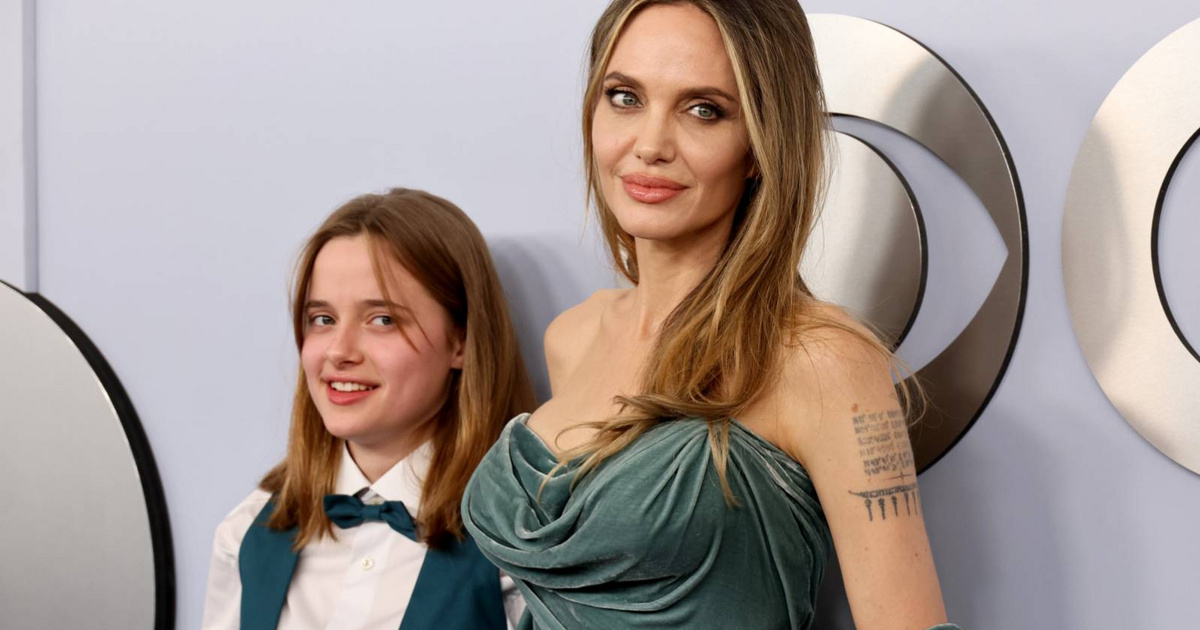 Angelina Jolie és lánya vörös szőnyegen: Görög istennők a bársonyestélyijükben