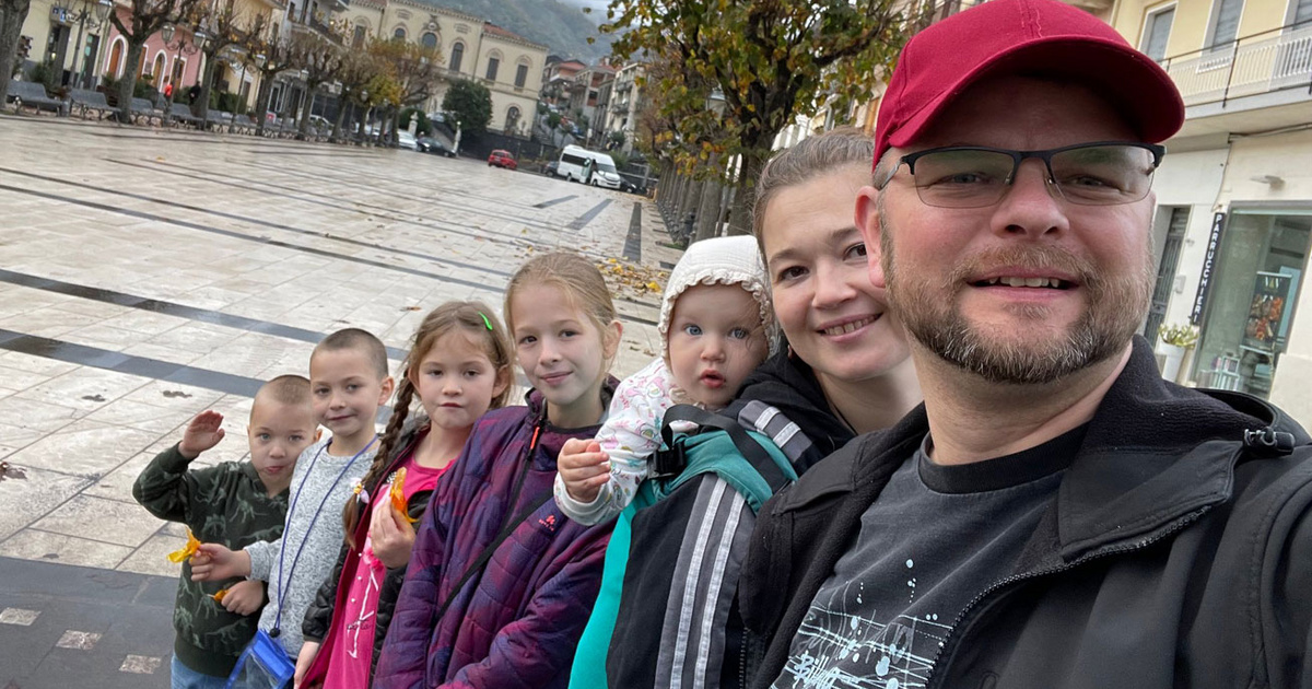 Öt gyerekkel a nyári szünetben: egy magyar blogger anya tervei és történetei