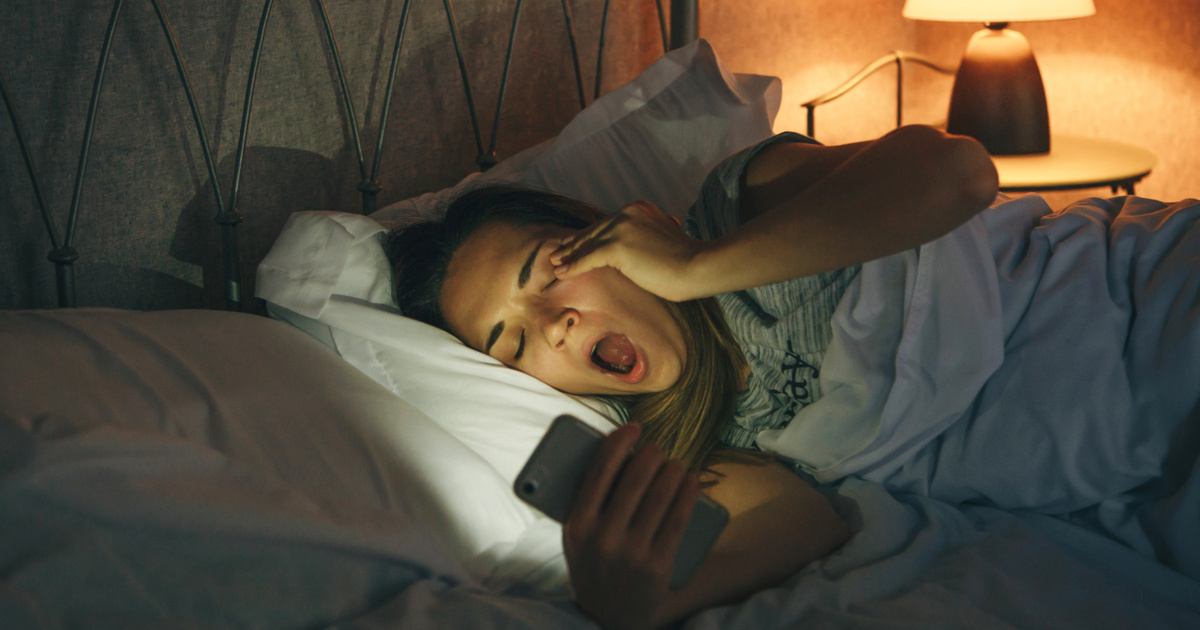 Az alvás elmulasztása károsíthatja az agyat és növelheti a betegség kockázatát