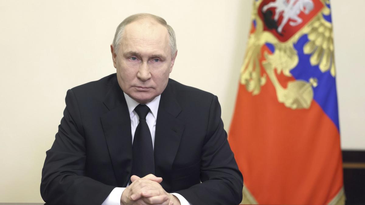 Putyin fenyeget az atommal: A szuverenitásunk védelmére minden eszközt bevetünk