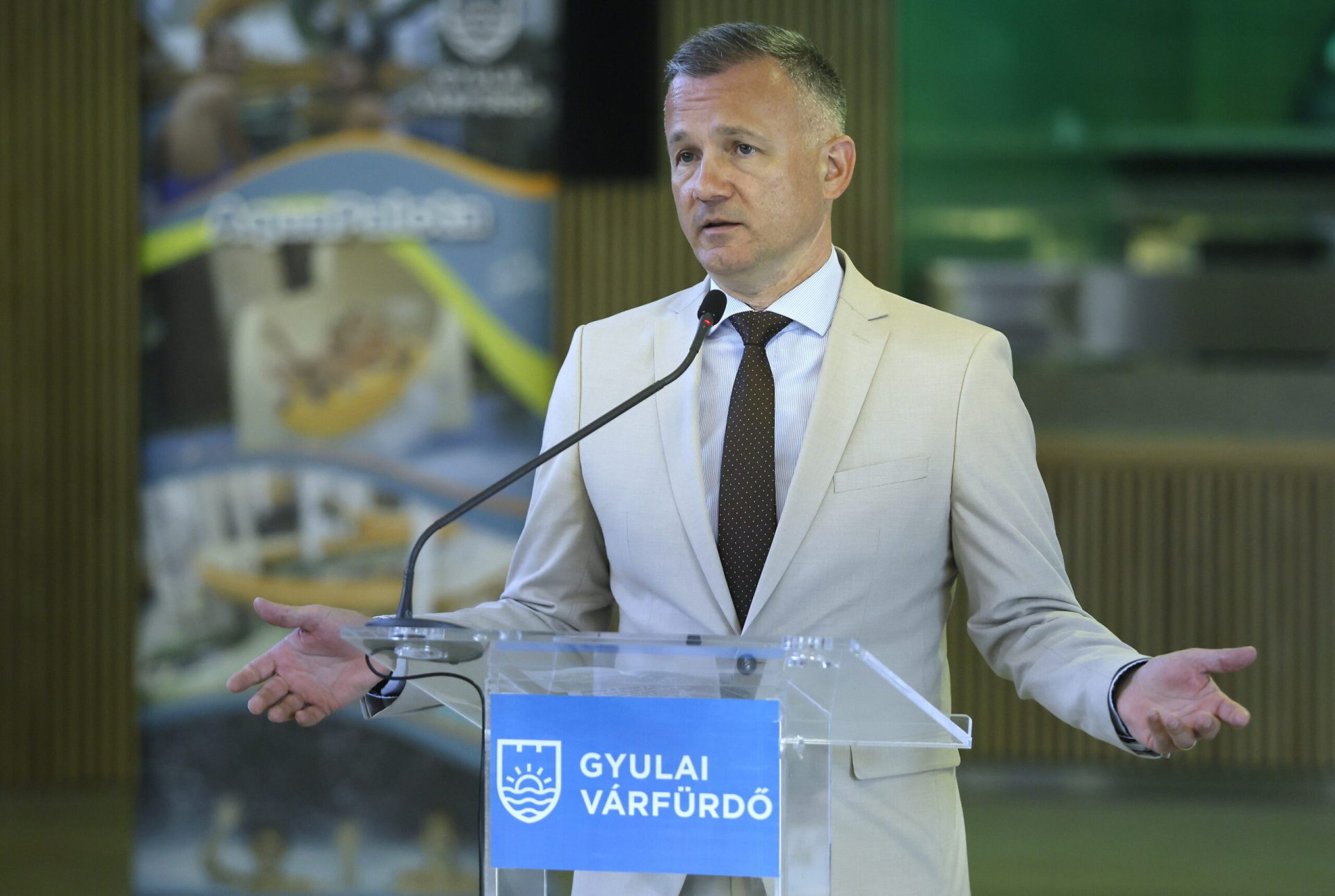 Fideszes gyulai polgármester lehallgatási botrányában nyomoz a rendőrség