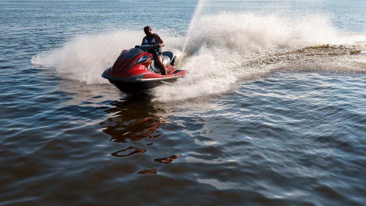 Jetskizés tilos a Dunán: Ezért hozták meg a döntést