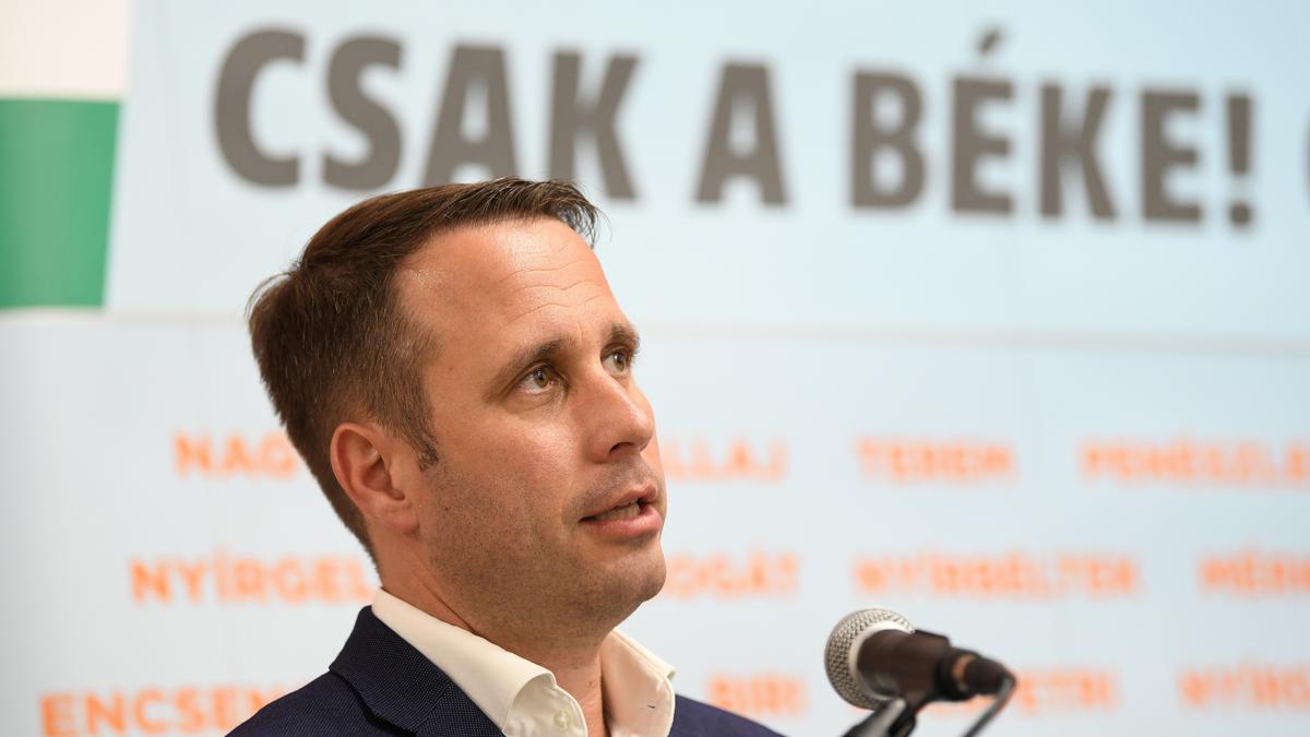 Dömötör Csaba üzenete a sorkötelezettségről: Fiatal magyarok figyelem!