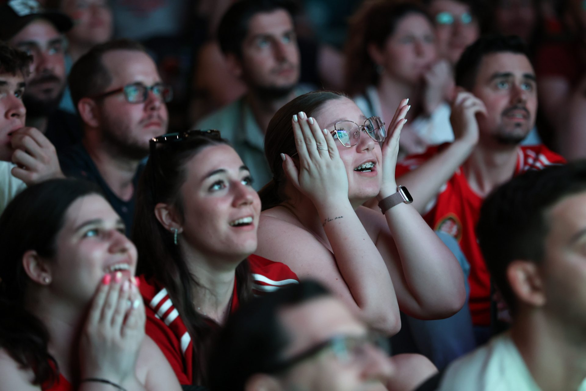 Szenvedélyes hazai szurkolás a magyar-skót mérkőzésen – lenyűgöző fotók!