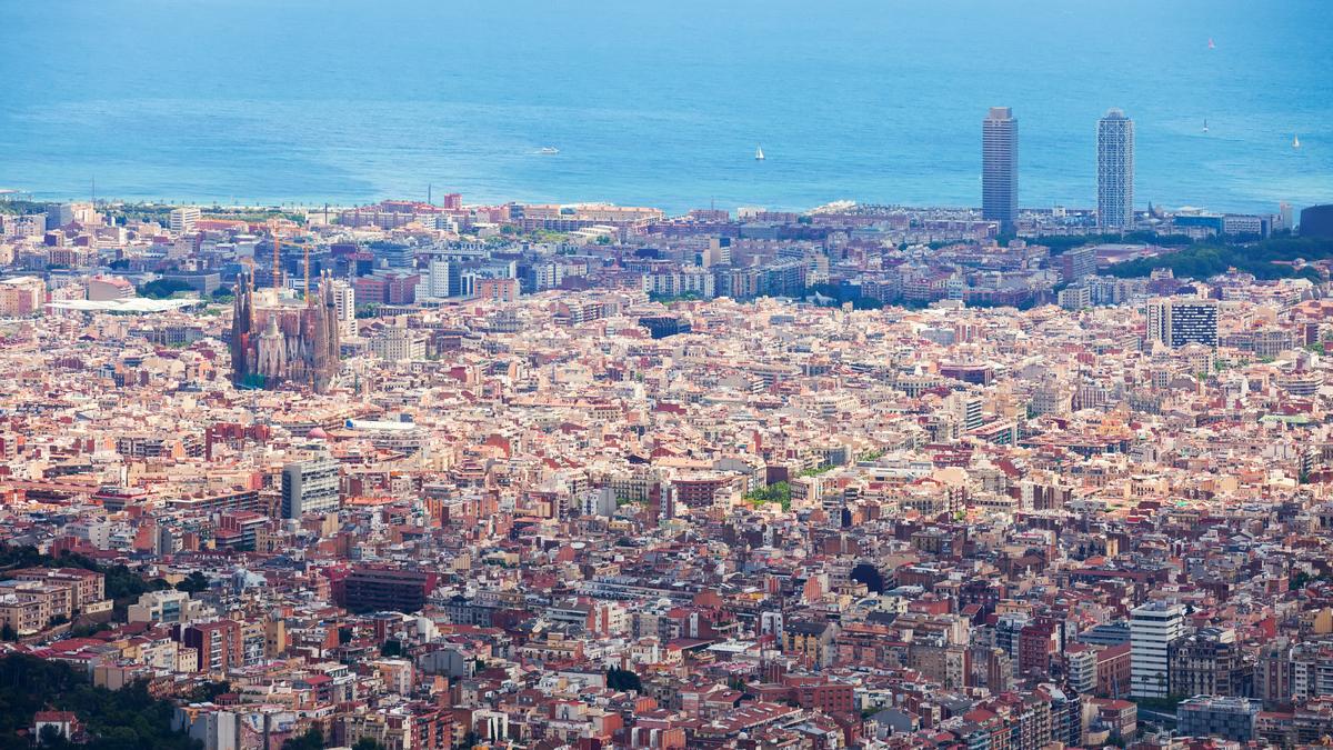 Barcelona szigorú lépései: drasztikus áremelés a turistáknak