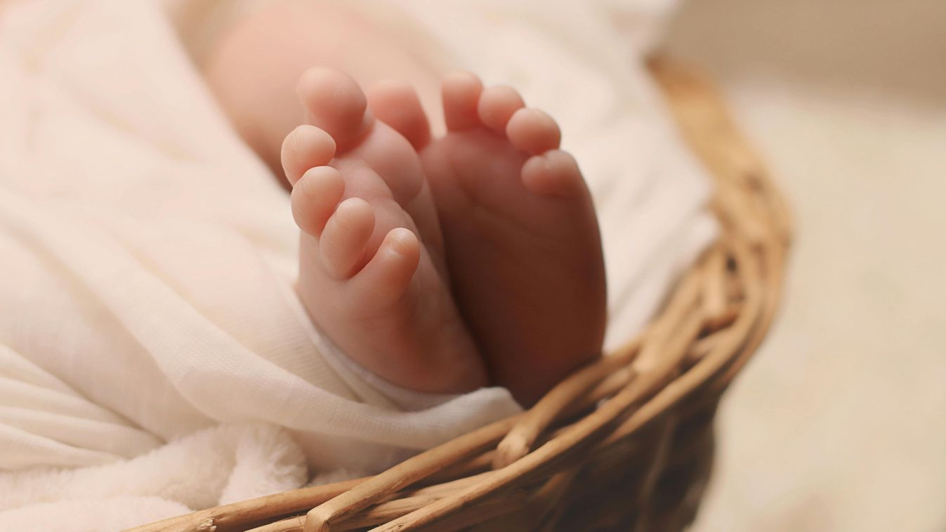 Igazi meglepetés: terhességi teszt után egy nap múlva szült egy 17 éves lány