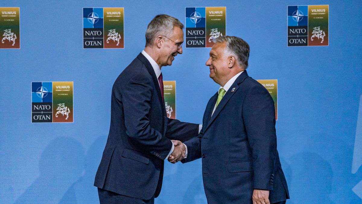 Orbán Viktor és a NATO-főtitkár megállapodása: magyar katonák nem indulnak Ukrajnába