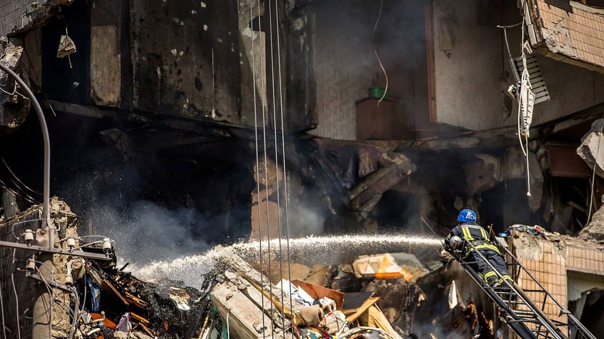 Tragikus következményekkel járt a rakétatámadás az ukrán városban